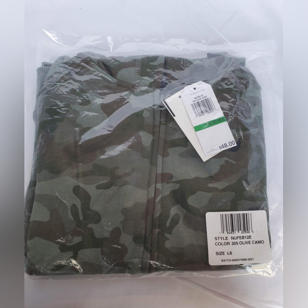 Nautica camo zip up